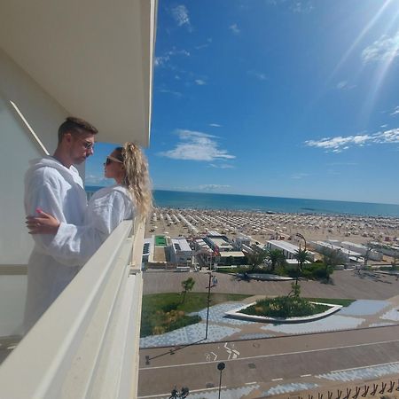 Yes Hotel Touring & Spa Rimini Esterno foto