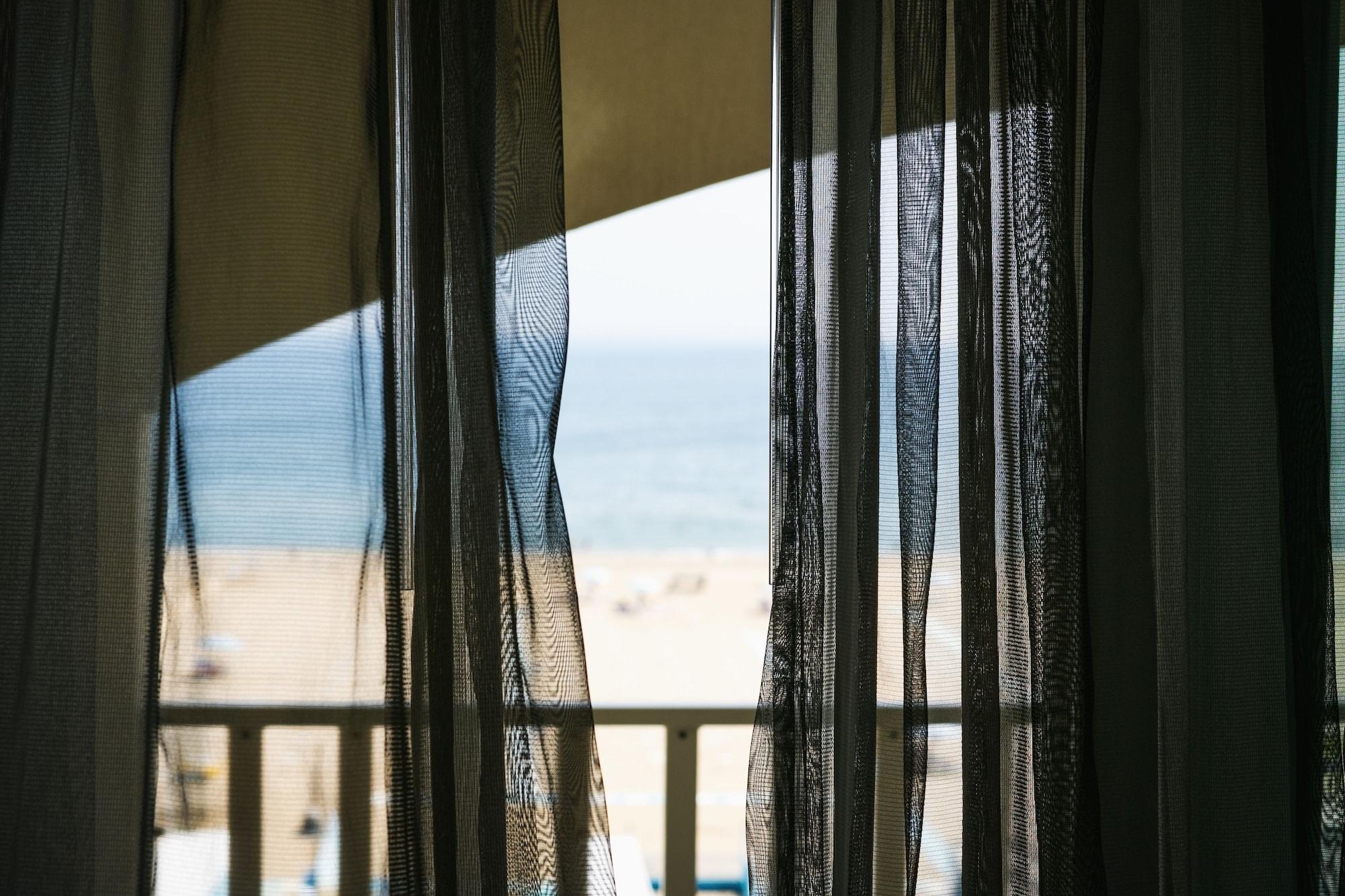 Yes Hotel Touring & Spa Rimini Esterno foto