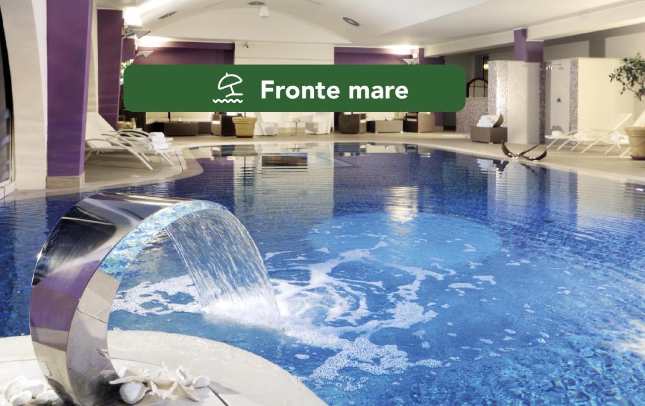Yes Hotel Touring & Spa Rimini Esterno foto