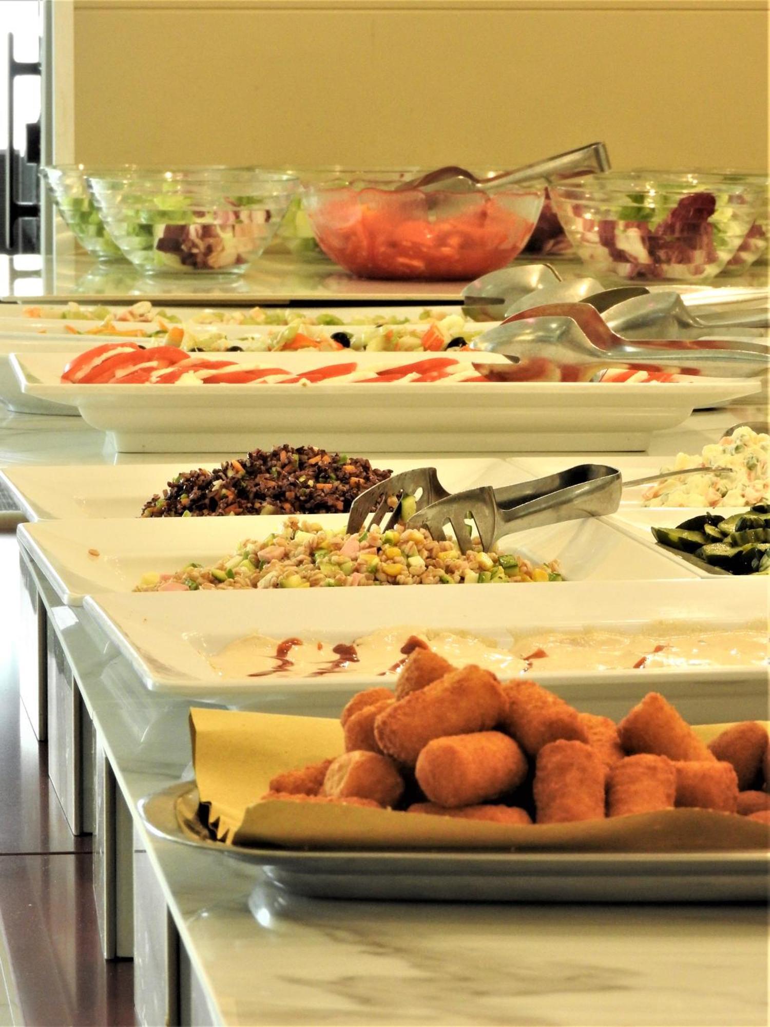 Yes Hotel Touring & Spa Rimini Esterno foto